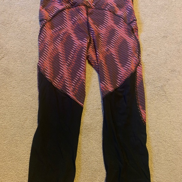 Workout tights - Picture 2 of 5